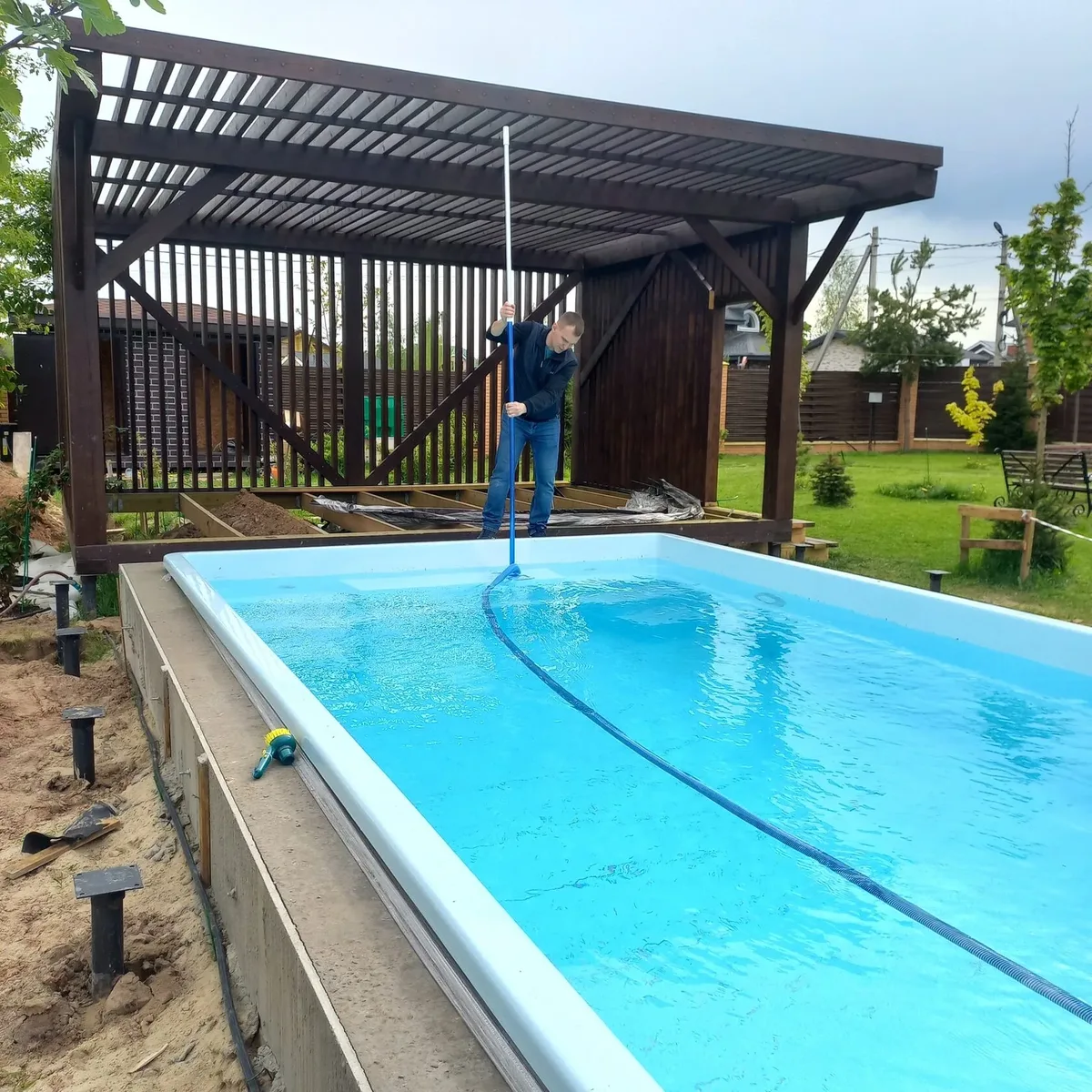 Копинговый бордюрный камень для бассейна Laguna в Балашихе